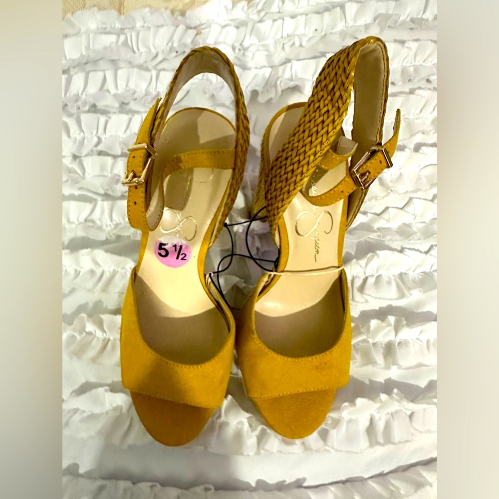 Jessica Simpson yellow